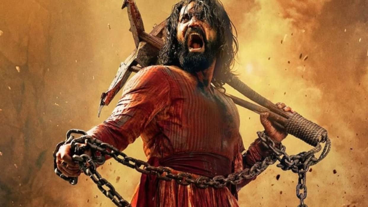 Vicky Kaushal Movie Chhaava Became Number One In Advance Booking Leaving Film Bad News Behind