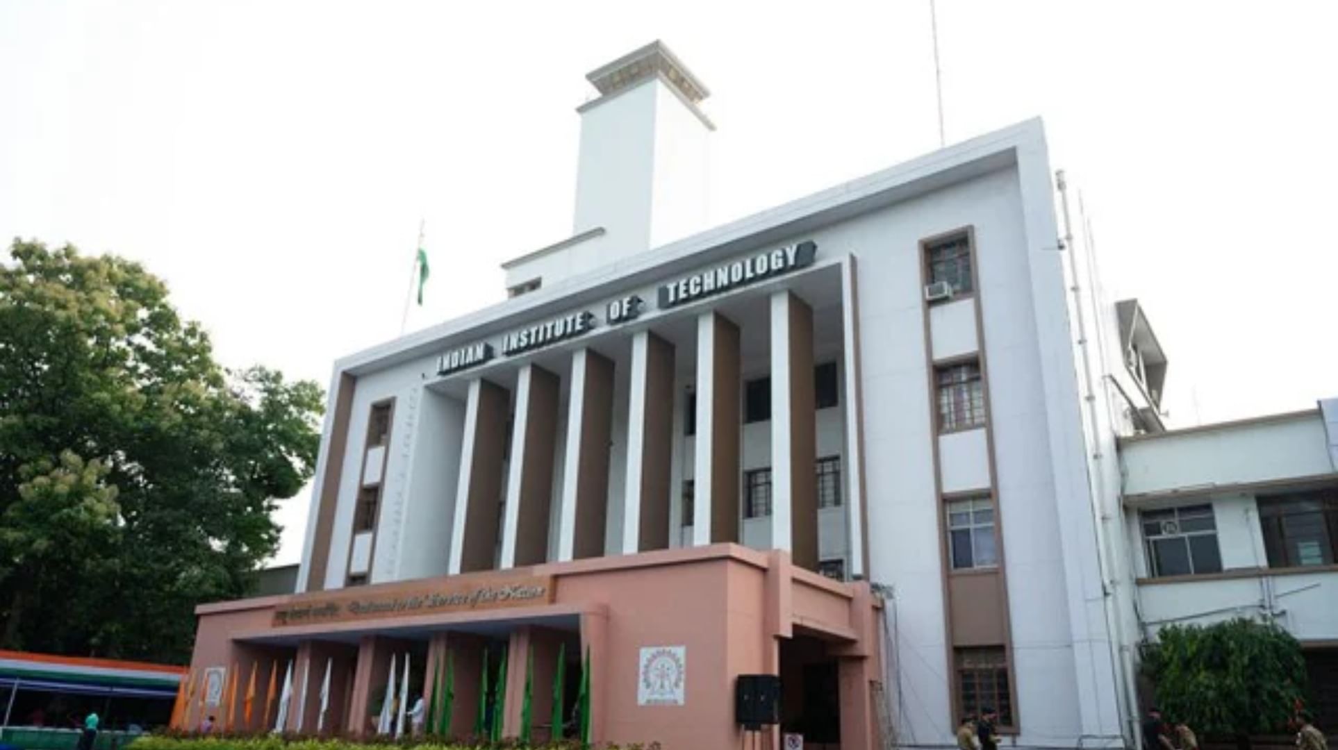 IIT Kharagpur invites applications for Young Innovators' Programme 2025-26, Class 8 to 12 students eligible