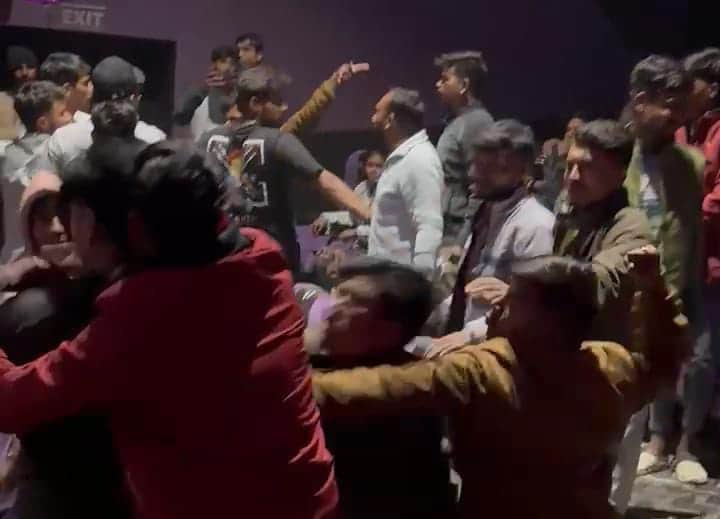 MP News Pushpa 2 Movie Fight Between Two Groups in Cinema Hall Know About Full Incident