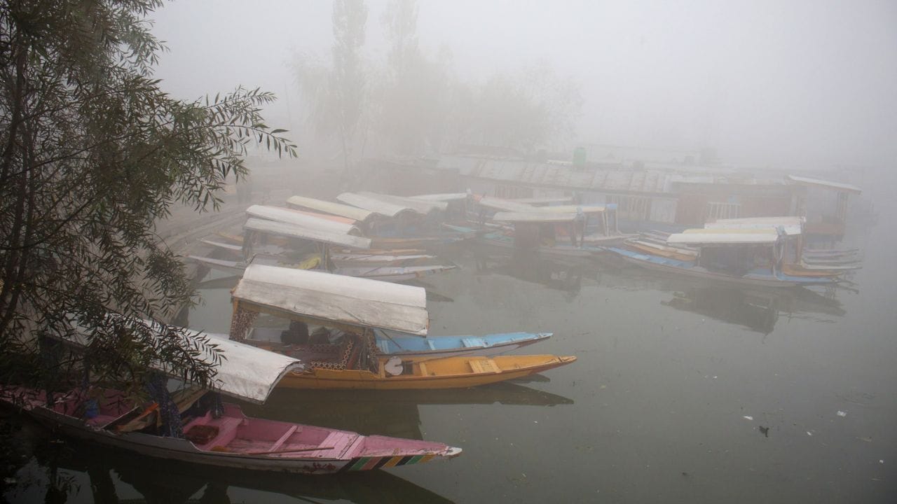 Jammu Kashmir Weather: Coldest night of the season in Srinagar, temperature dropped to -4.1 degrees Celsius, s