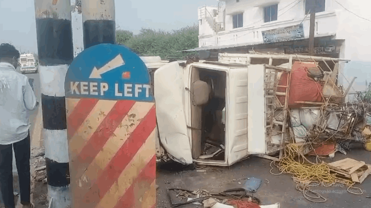 धमतरी में सड़क हादसा