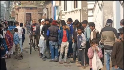 Bihar News: Miscreants pelted stones at the tableau on Vivah Panchami in Darbhanga, many people injured