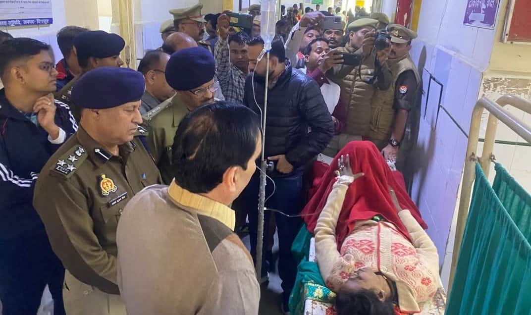 Chitrakoot road accident Overloaded vehicles roam around fearlessly major accidents have happened on highway