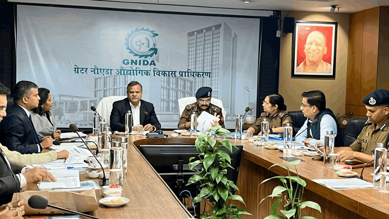 State Chief Secretary and DGP held a meeting with officers on farmer issue