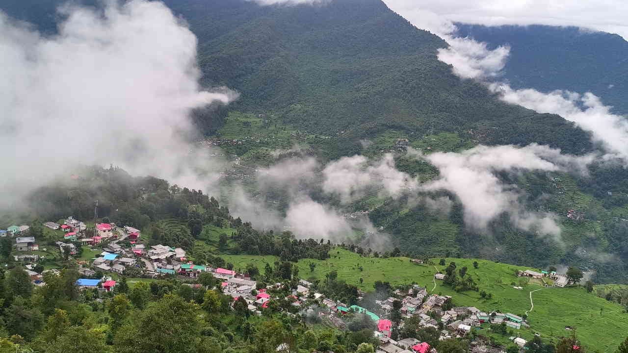 PM Modi and CM Dhami strong chemistry Uttarakhand has become a model state for the country