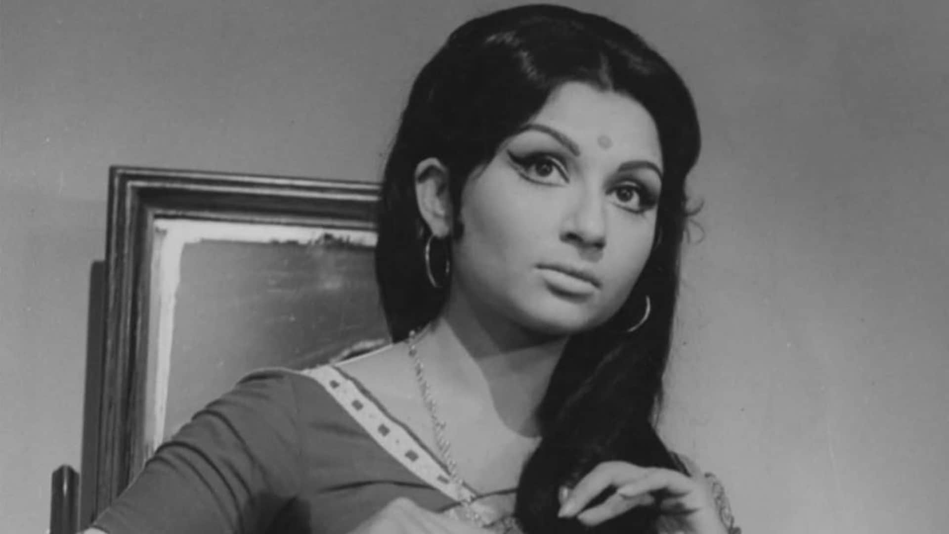 Sharmila Tagore birthday 10 unheard stories of Sharmila with Rajesh Khanna changed Shashi kapoor her Career