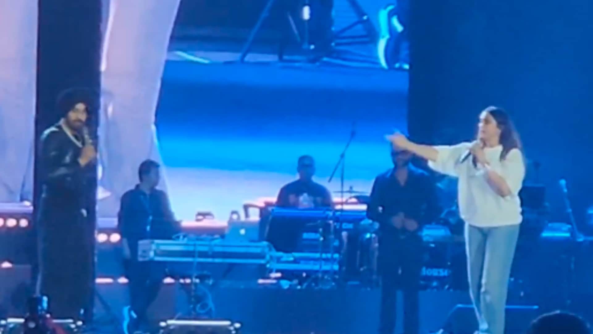 Diljit Dosanjh bangalore concert Deepika Padukone reached and taught Kannada language to singer on stage