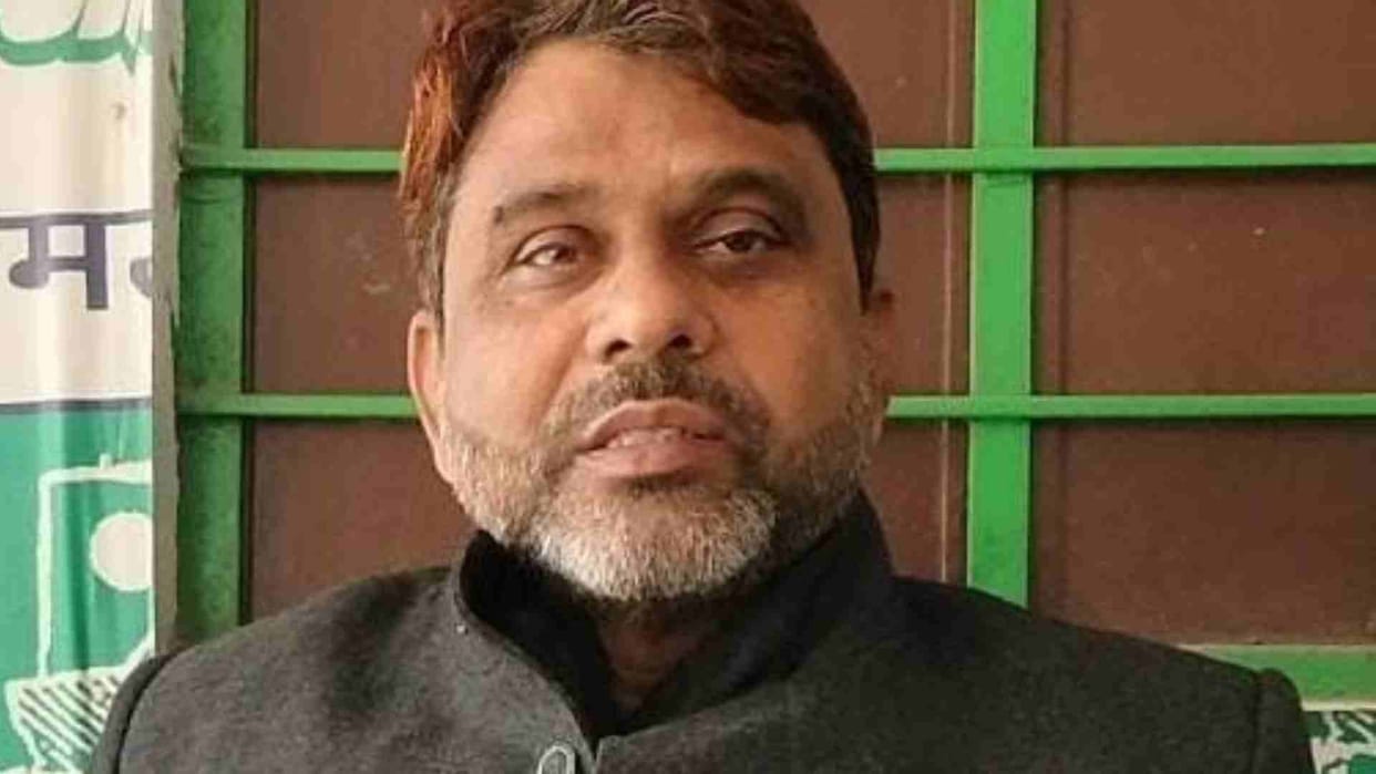 AIMIM state president Akhtarul Iman called Ghulam Rasool a slave of JDU