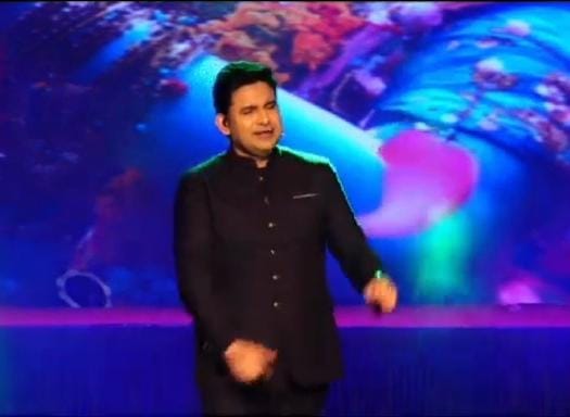 International Gita Festival: Manoj Muntashir said- If we ask for it, we are violent