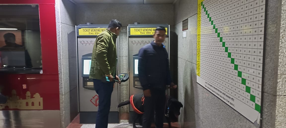 Lucknow: Late night threat to bomb Hussainganj-Alambagh stations, see this high voltage drama in pictures and
