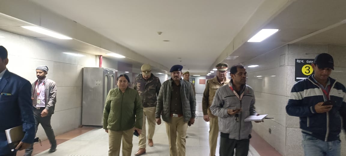 Lucknow: Late night threat to bomb Hussainganj-Alambagh stations, see this high voltage drama in pictures and