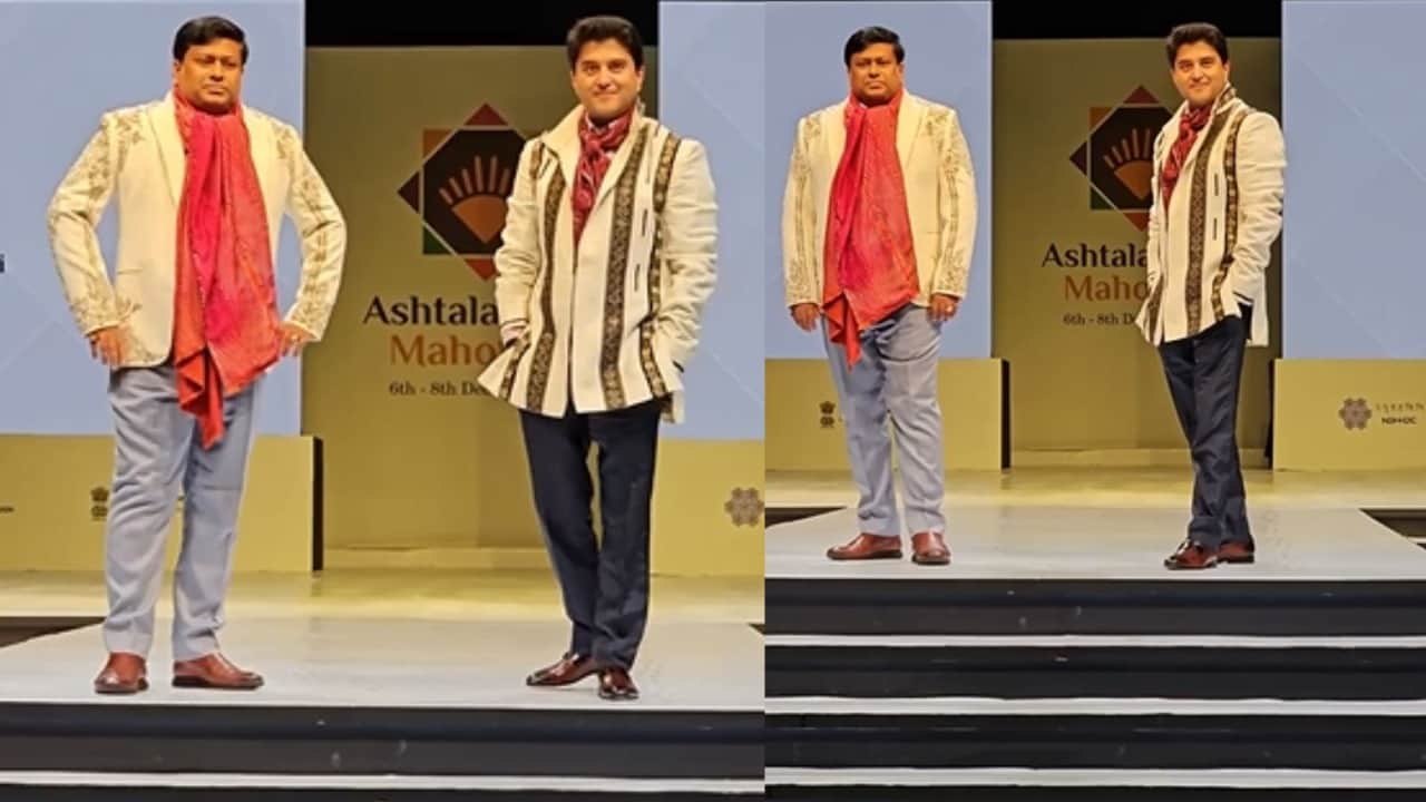 Ashtalakshmi Mahotsav Photos Jyotiraditya Scindia sukanta majumdar ramp walk in Bharat Mandapam
