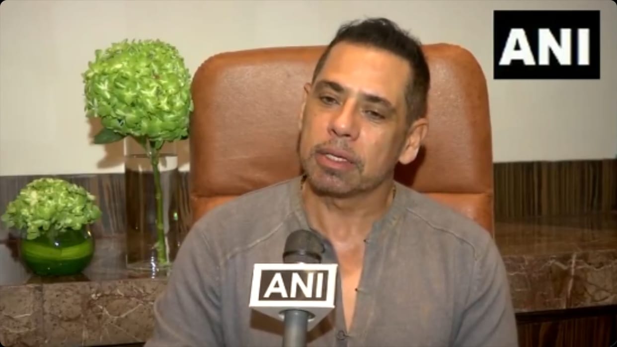 I am sure that Priyanka will fulfil the promises she made to the people of Wayanad- Robert Vadra