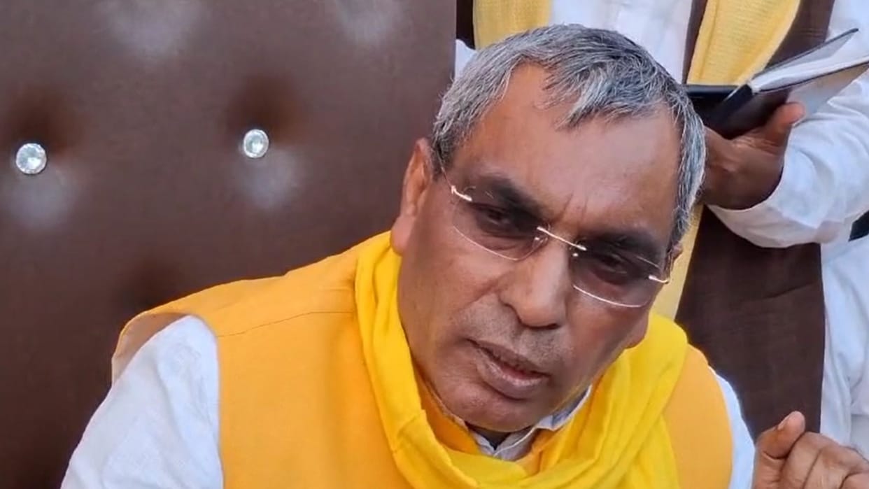 UP Politics Opposition people drunk water of Pakistan Om Prakash fired political arrows