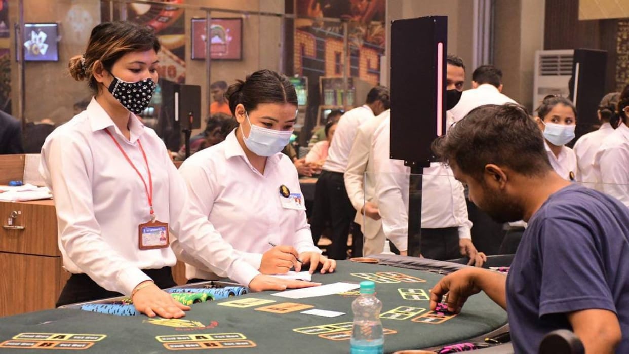 future of Bahraich youth is getting dark due to Nepali casino