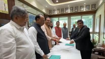 राहुल नार्वेकर ने नामांकन दाखिल किया