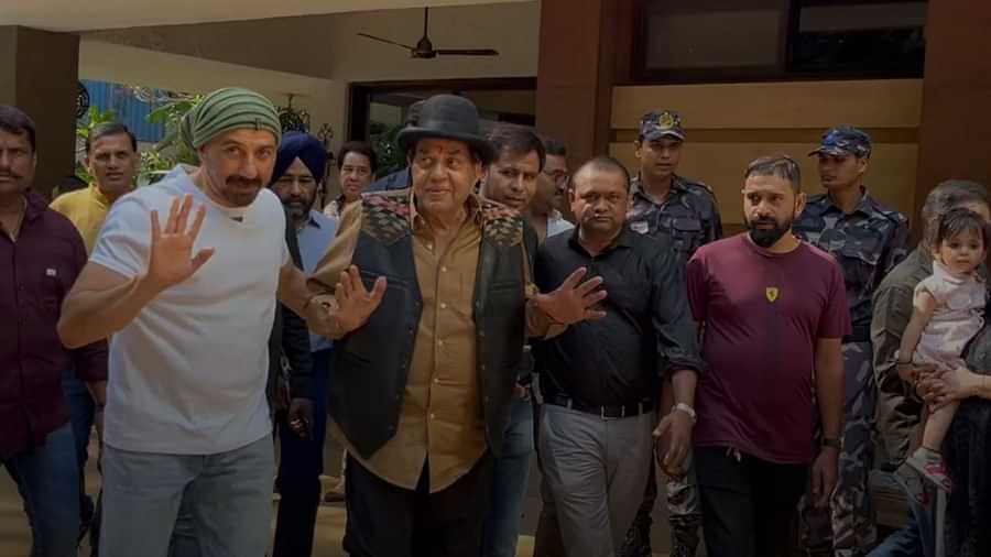 Dharmendra celebrated his Happy Birthday cutting cake with sunny deol and boby deol