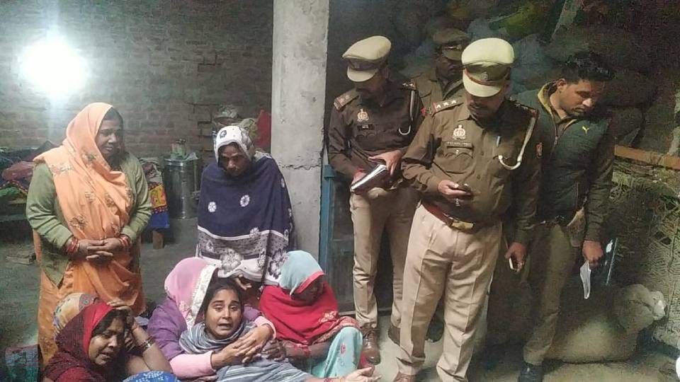 middle aged man was held hostage inside his house and killed in Raebareli