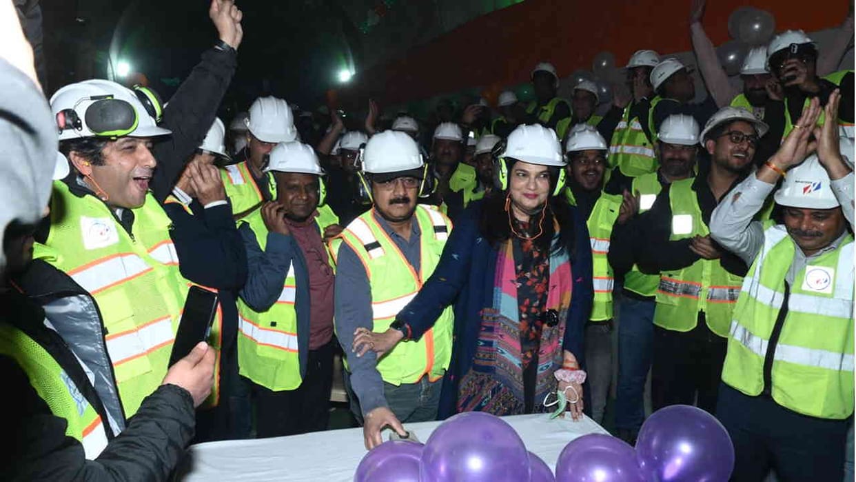 Rishikesh-Karnprayag rail project Four km long railway tunnel across between Maletha and Ranihat Srinagar