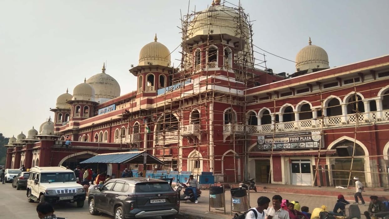 Security beefed up at Central Station for Maha Kumbh checking is being done by installing barricades