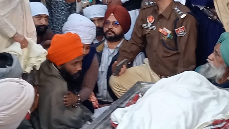 Seven Day Parole To Basant Singh Who Is Close Amritpal Singh Attended Mother Funeral In Moga – Amar Ujala Hindi News Live