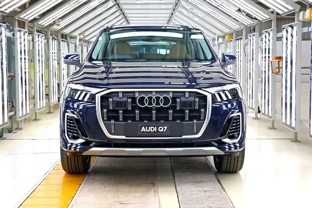 Volkswagen subsidiary Premium carmaker Audi Germany Layoffs Audi News in HIndi