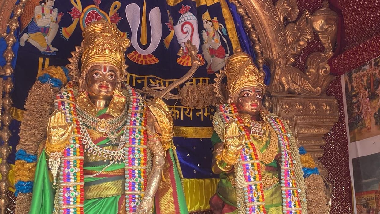 Ram Barat arrived in Ayodhya.