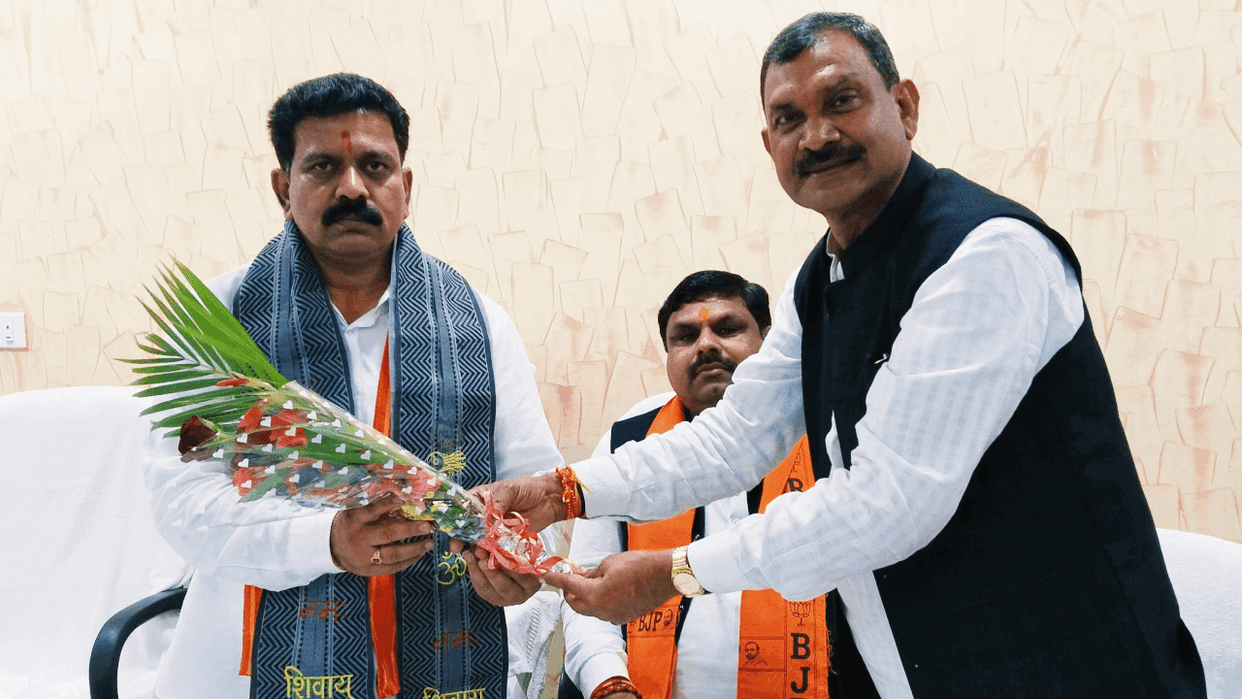 Chhattisgarh Home Minister inaugurated the road construction