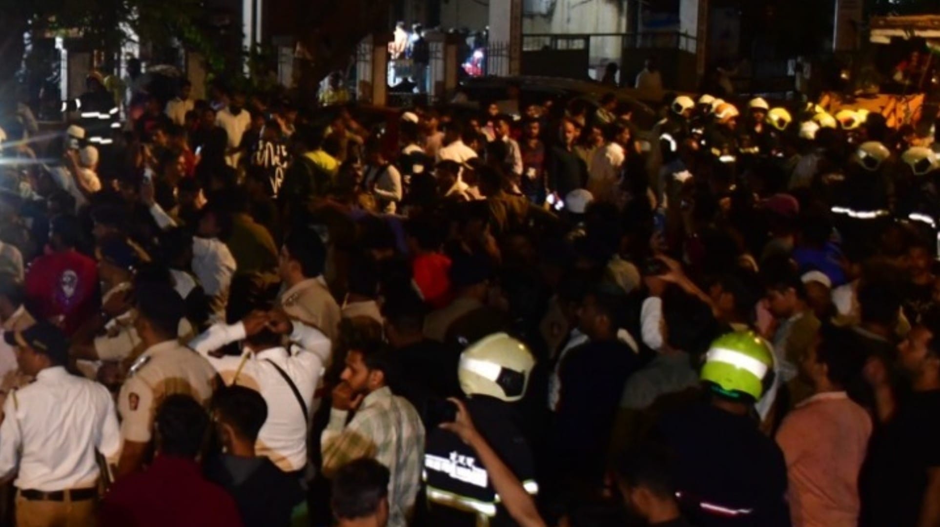 Mumbai BEST bus crash news in pics: Death toll rises to 6; experts examine vehicle