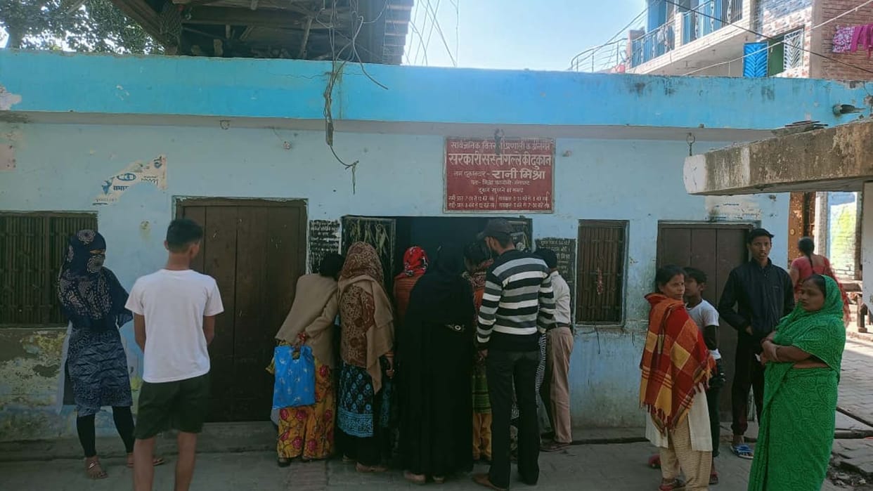 Old Ganga Bridge: Even after announcement, people living here are not leaving