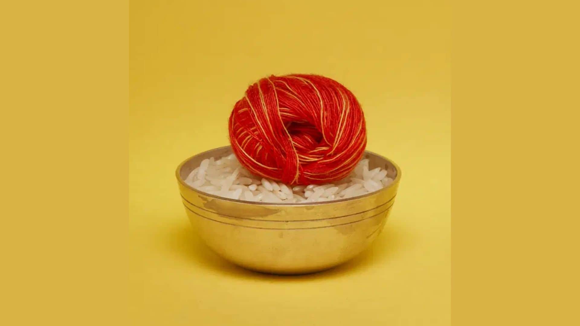 Raksha Sutra Kitni Baar Bandhna Chahiye Know the Auspicious Rules and Meaning