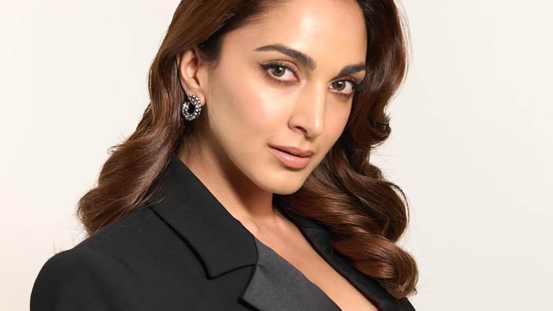 kiara advani upcoming bollywood south movies game changer Don 3 bhool bhulaiyaa 4 war 2 as per report