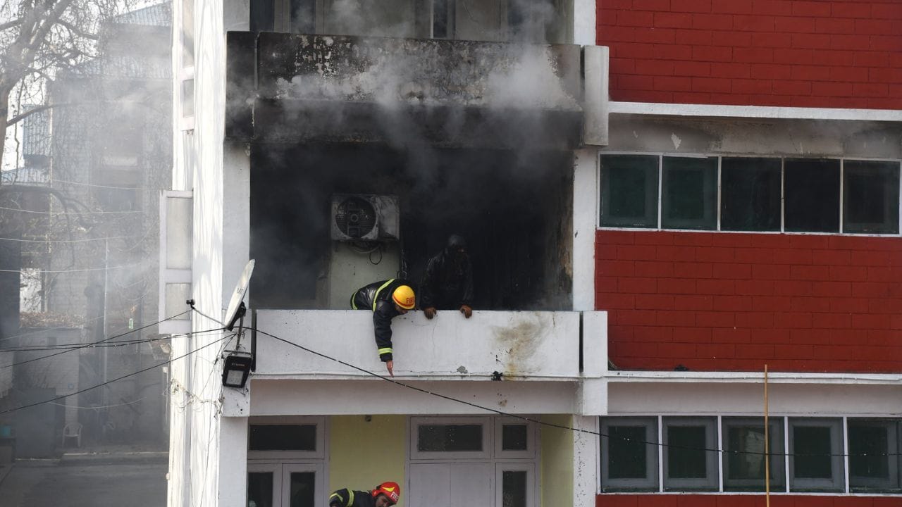 Jammu Kashmir: Fire breaks out in MLA hostel in Srinagar, fire department starts operation