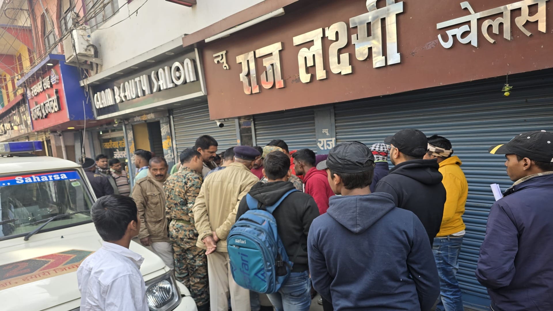 मामले की छानबीन करने में जुटी पुलिस