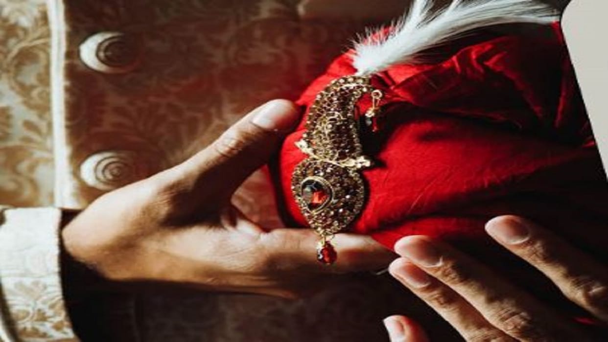 groom who went missing on the wedding day in Budaun was found unconscious