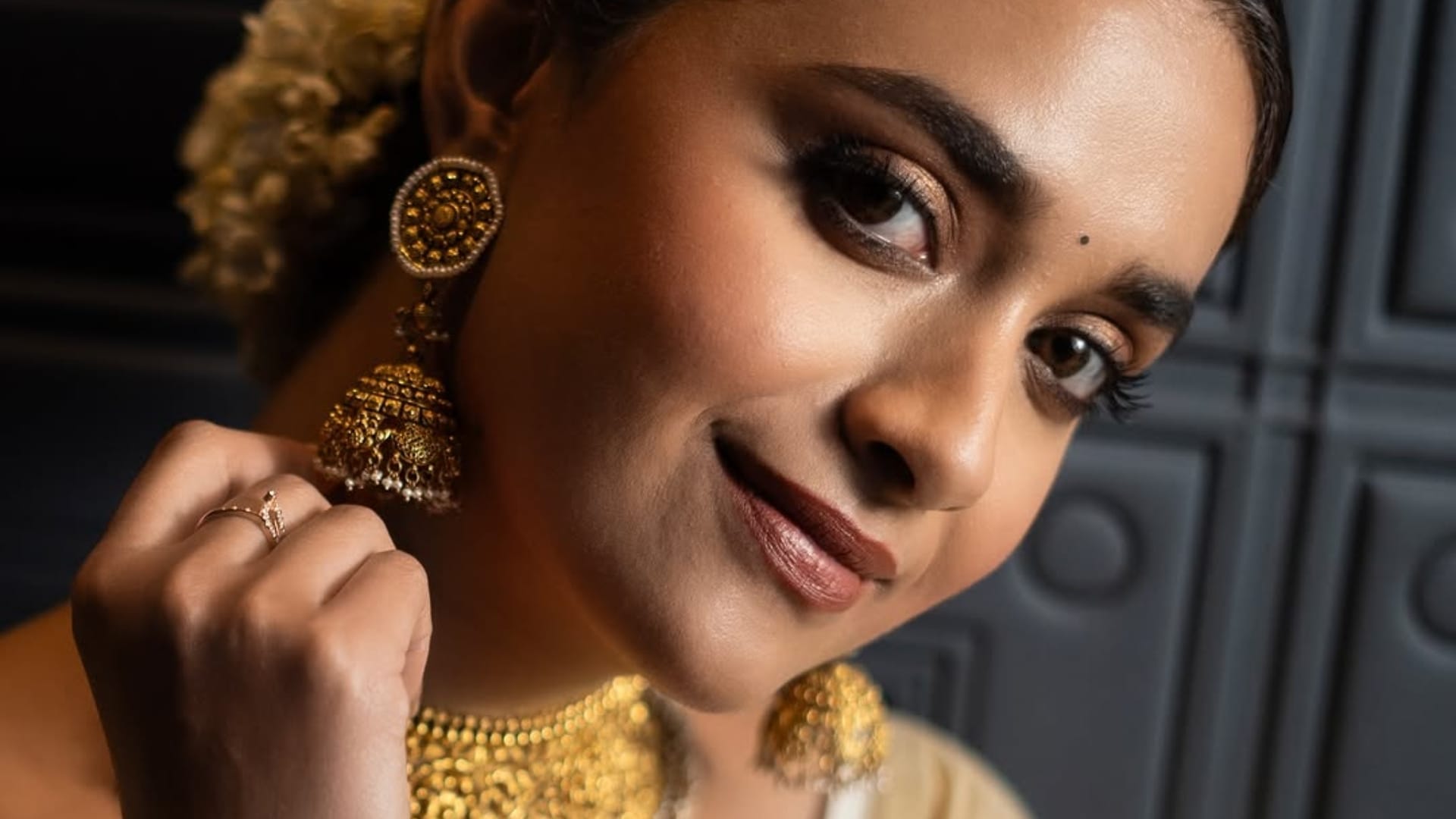 Keerthy Suresh Wedding First Photo Of Bride To Be Out Baby John actress Set To Marry Antony Thattil