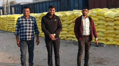 Chhatarpur district received 2669 metric tonnes of IFFCO urea fertilizer it will also be sent to Tikamgarh