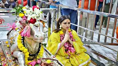 Actress Amrita Khanwilkar: महाकाल की शरण में पहुंचीं अमृता खानविलकर, बोलीं- बाबा का बुलावा आया, दौड़ी चली आई Ujjain News Actress Amrita Khanwilkar reached shelter of Mahakal said Baba called me I came running