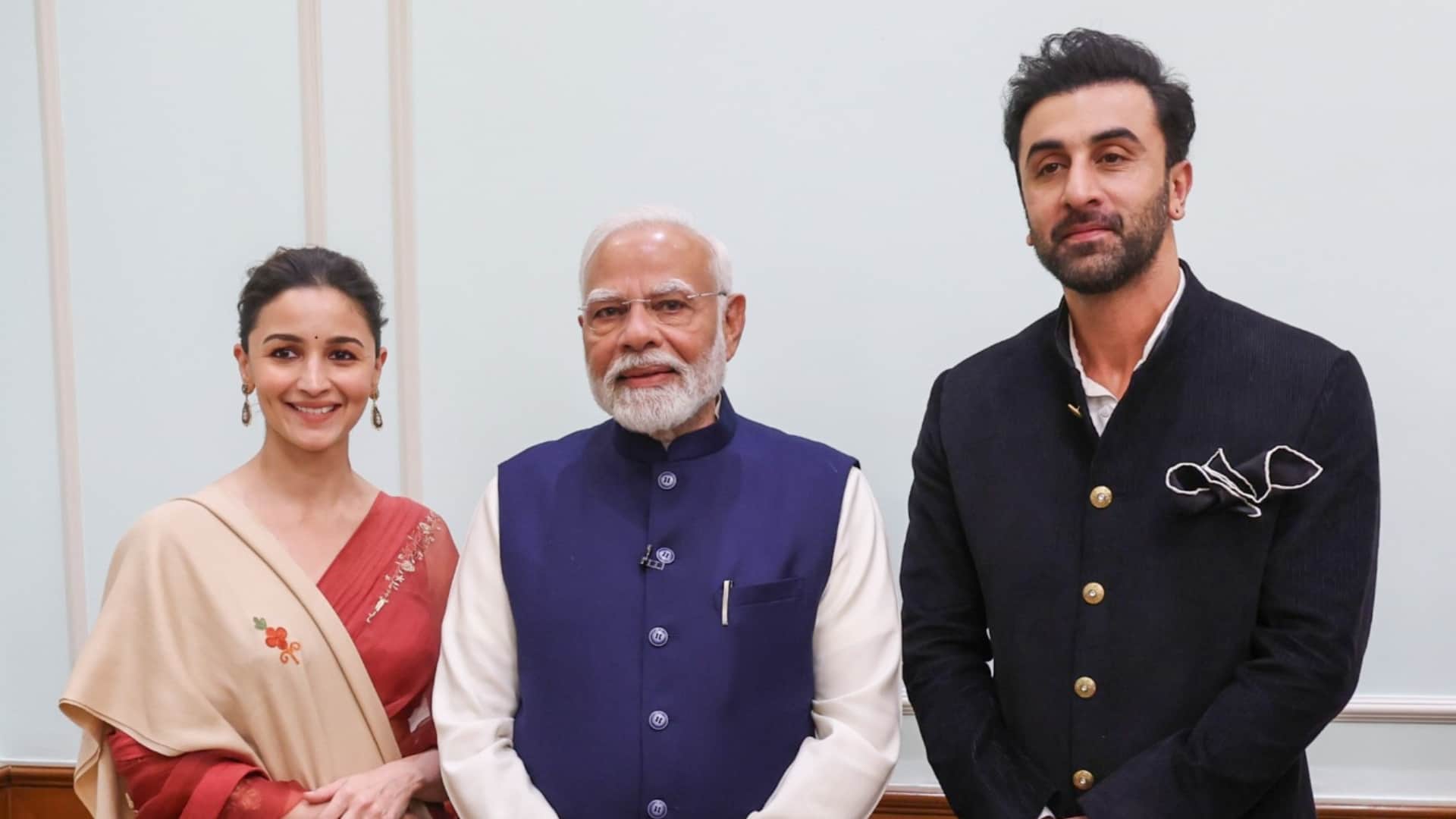 Raj Kapoor 100th Anniversary Saif Ali Khan Share PM Modi Talk About Raj Kapoor Films