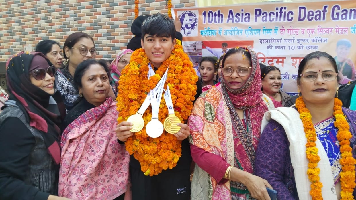 Bareilly Ridam sharma honor returned after winning a medal from Malaysia