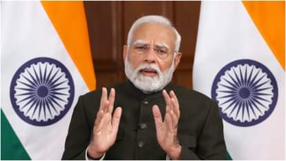 स्मार्ट इंडिया हैकाथॉन को संबोधित करते पीएम नरेंद्र मोदी।