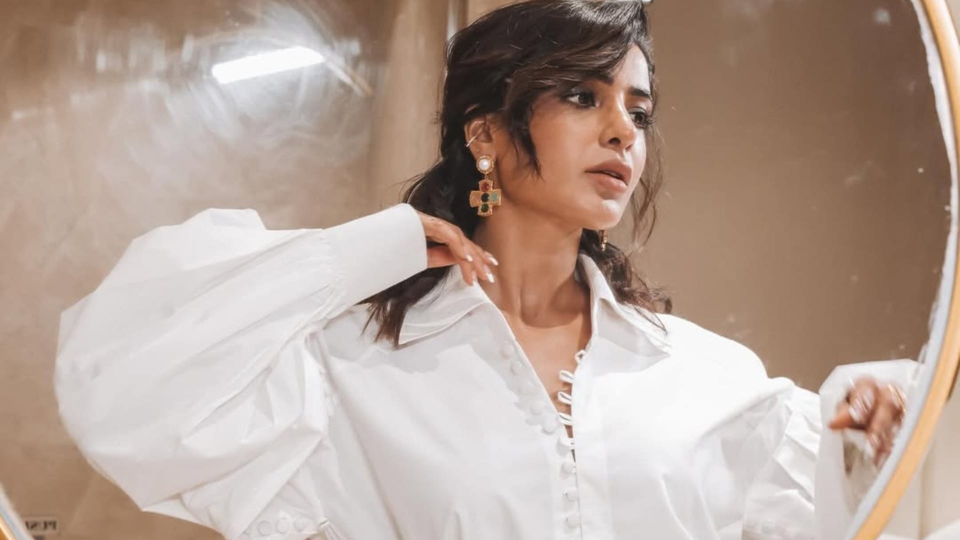 Samantha Ruth Prabhu Do not Shy Away From Post Is The Midweek Motivation after marriage of naga chaitanya?