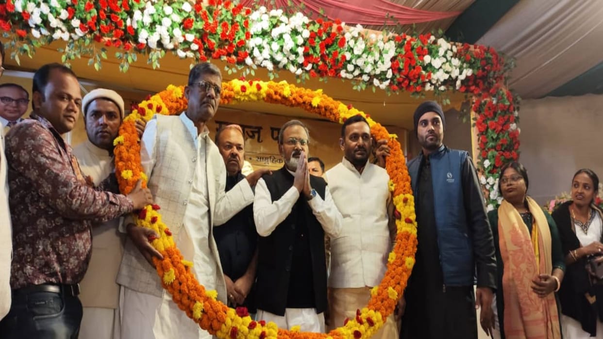 Manoj Bharti Jansuraj said If government formed unemployed will get compensation or employment within a month