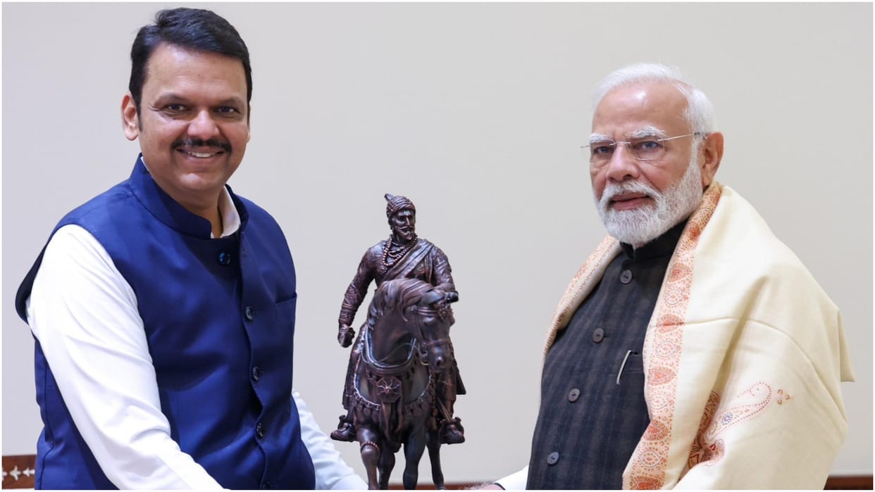 Maharashtra CM Fadnavis and BJP national president JP Nadda arrive at residence of Home Minister Amit Shah