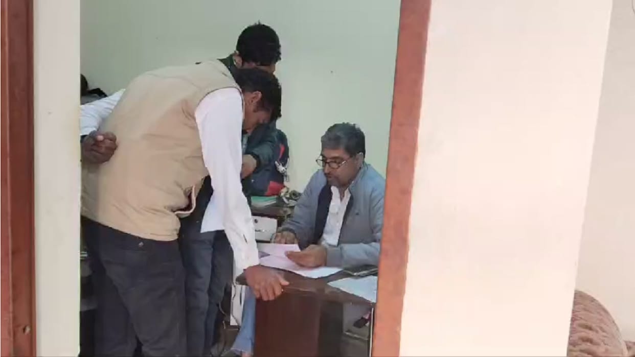 CM Flying raid in Haryana: 14 employees found absent in DTP office in Narnaul, documents checked in Hisar