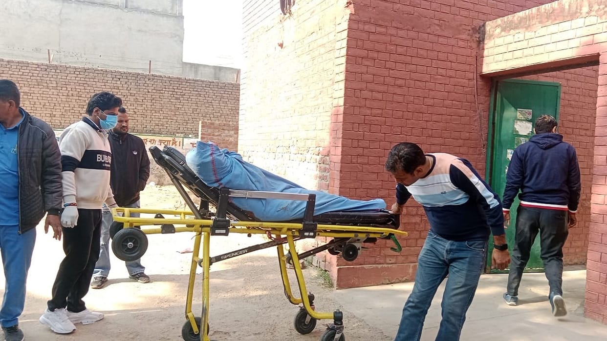 Two youths died in separate road accidents in Fatehabad, a youth sitting on a tanker fell down