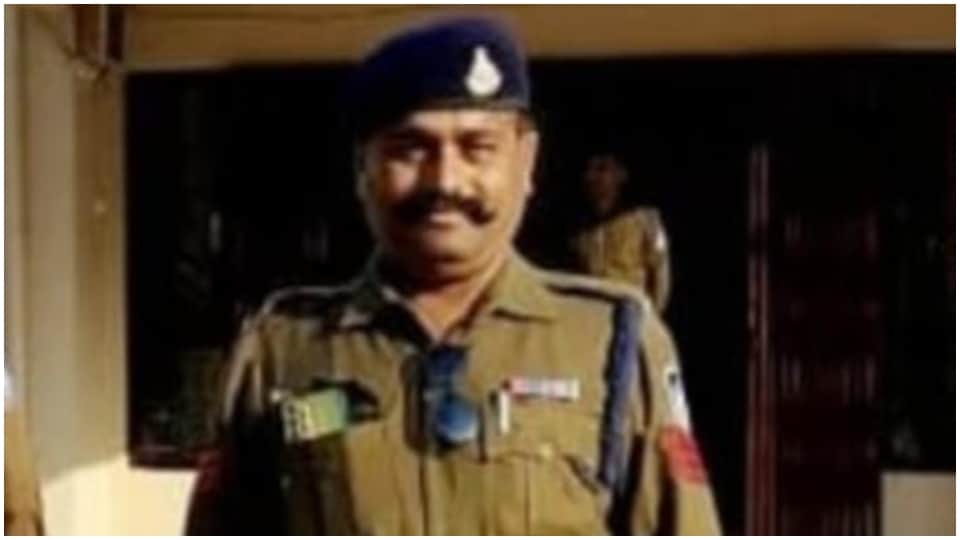 आरोपी प्रधान आरक्षक निलंबित।