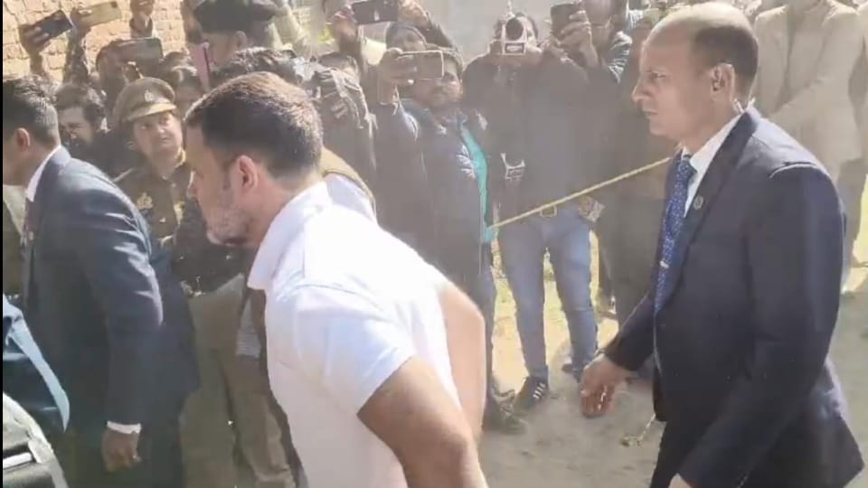 Rahul Gandhi up Visit Live Congress Leader to Visit up Hathras District Today News in Hindi