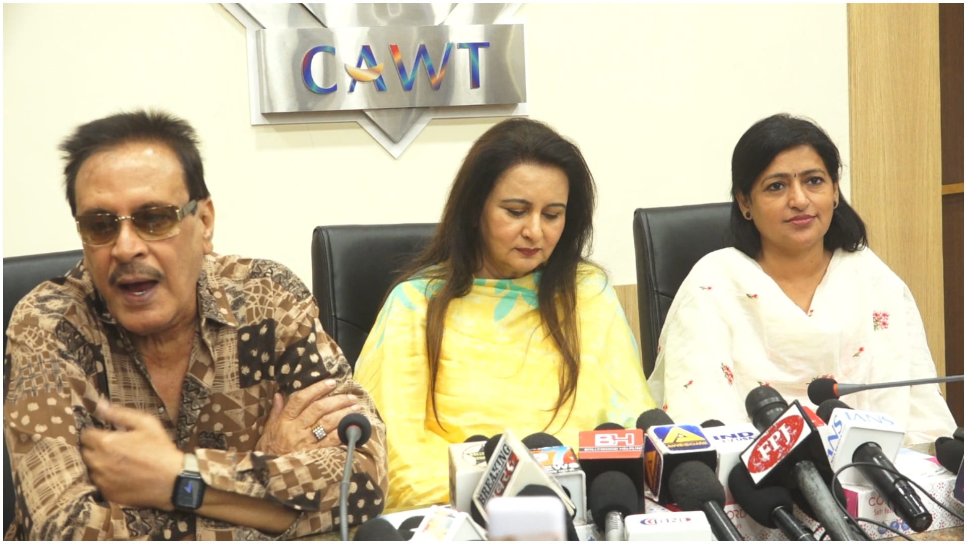 Cintaa organise event to celebrate legend raj kapoor 100th anniversary poonam dhillion padmini kolhapure