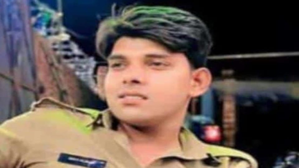 Constable posted Saidangali police station suicide Mathura, had gone home talking about marriage